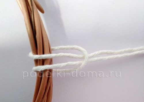 Ангел в технике макраме