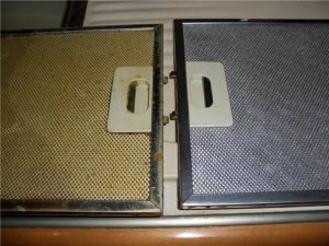 Какие способы помогут отмыть вытяжку от жира и нагара за 15 минут