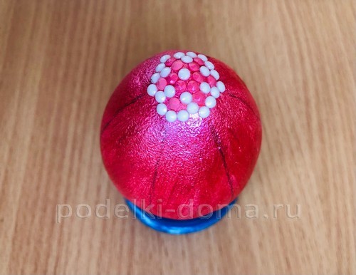 Пасхальная композиция из подручных материалов Пасхальная композиция из подручных материалов