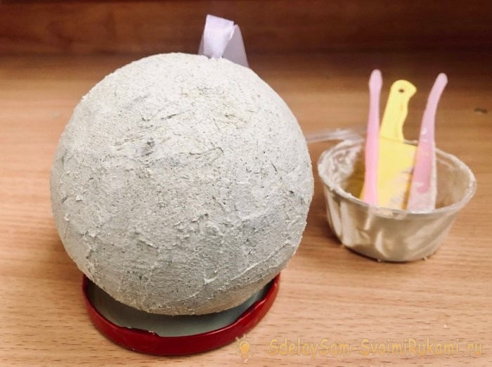 Ёлочный шар из упаковки от яиц Ёлочный шар из упаковки от яиц