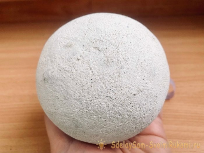 Ёлочный шар из упаковки от яиц Ёлочный шар из упаковки от яиц