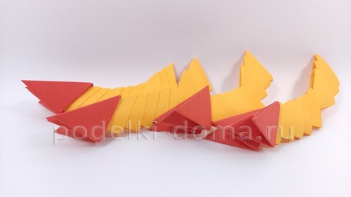 Дракон в технике модульное оригами Дракон в технике модульное оригами