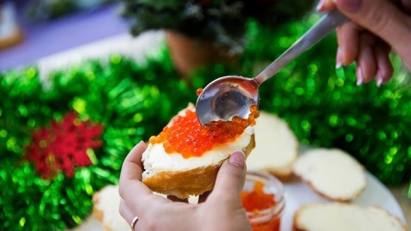 Чтобы потом не переплачивать: какие продукты к Новому году нужно купить уже сейчас Чтобы потом не переплачивать: какие продукты к Новому году нужно купить уже сейчас