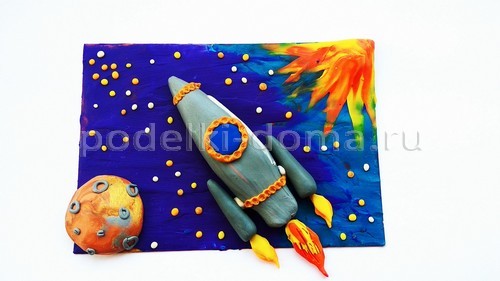 Ещё 2 ракеты — поделки из подручного материала Ещё 2 ракеты — поделки из подручного материала