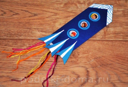 Ещё 2 ракеты — поделки из подручного материала Ещё 2 ракеты — поделки из подручного материала