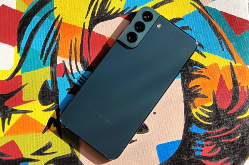 Samsung Galaxy S22+: шикарные камеры и ужасная оптимизация Samsung Galaxy S22+: шикарные камеры и ужасная оптимизация