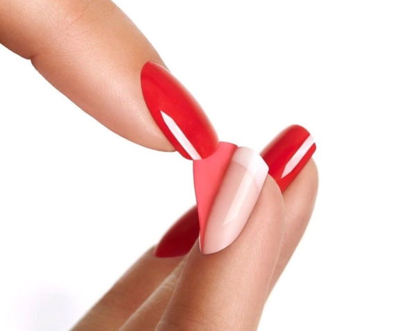 Как самостоятельно снять гель-лак дома, чтобы безопасно очистить ногтевую пластину