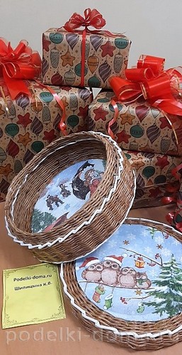 Новогодние поделки из бумажной лозы