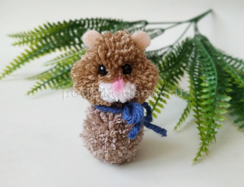 Игрушки из помпонов: кролик, мишка, собачка, хомячок Игрушки из помпонов: кролик, мишка, собачка, хомячок