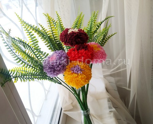 Игрушки из помпонов: кролик, мишка, собачка, хомячок Игрушки из помпонов: кролик, мишка, собачка, хомячок