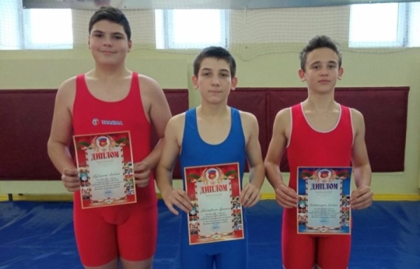 Как минчанин Андрей Бахур стал тренером березовских борцов (Брестская область)