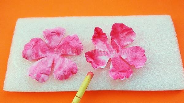 Бумажные цветы — 3 варианта Бумажные цветы — 3 варианта