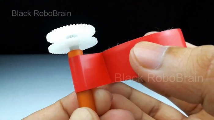 Как сделать рабочий двухвинтовой вертолет на обычных моторчиках от игрушек