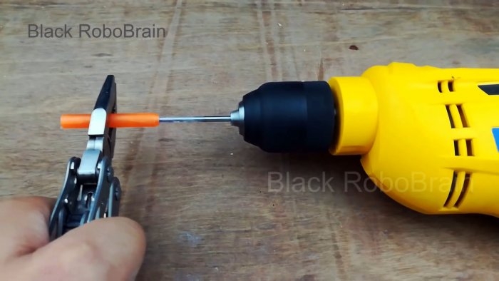 Как сделать рабочий двухвинтовой вертолет на обычных моторчиках от игрушек