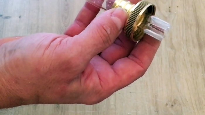 Как сделать магический кран с бесконечным потоком для украшения сада Как сделать магический кран с бесконечным потоком для украшения сада